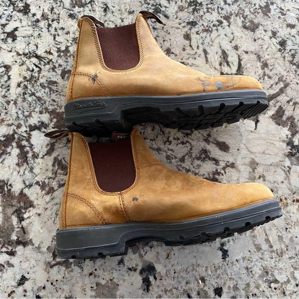 Blundstones- Women’s size 5 1/2 Used- in good shape